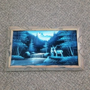 Vintage Samt Gemälde geschnitzt Holz gerahmt Hirsch Szene Gemälde blau schwarz - Bild 1 von 7