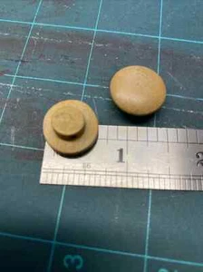 2 Wooden Shank Button 3/4” - Picture 1 of 3