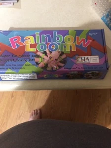 Das Original Rainbow Loom Armband Set mit 600+ Gummibändern - Bild 1 von 3