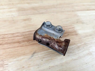 85 86 ATC350X HONDA OEM FRONT BRAKE HOSE LINE GUIDE 1985 1986 ATC 350X 250R - Image 1 of 4