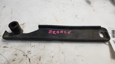 Крепление генератора переменного тока OLDS INTRIGUE Oldsmobile 3.8LATFWD 1998 - Изображение 1 из 3