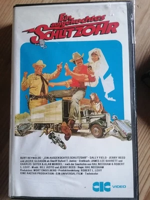 VHS RARITÄT: EIN AUSGEKOCHTES SCHLITZOHR  (1977)  mit Burt Reynolds - Bild 1 von 2