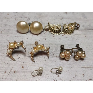 5 Vintage Faux Pearl Rhinestone Clip On Earrings Costume Moon Abstract READ - Picture 1 of 9