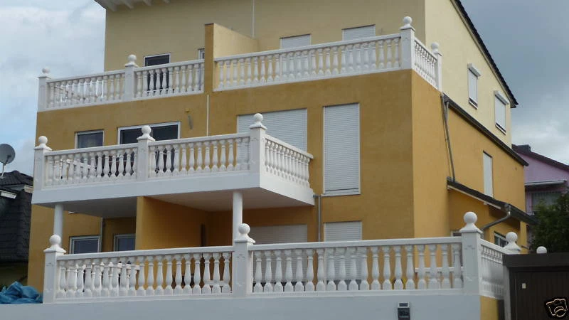  Balustraden Balkongeländer Balustrade Baluster Beton-Geländer Zaun Säule - Bild 1 von 4