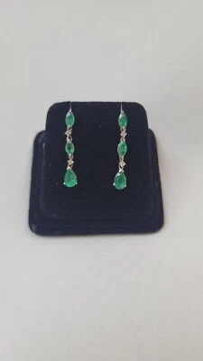 Pendientes colgantes de oro blanco de 14kt esmeralda genuina con diamantes ¡valorados en $750! Foto 1 de 4