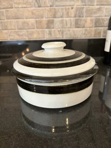 Arabia Of Finland Vintage Casserole Dish With Lid - Picture 1 of 6