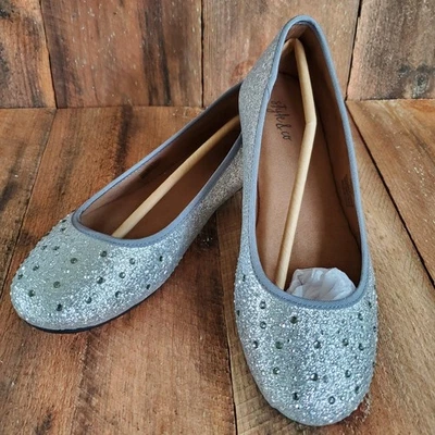 Style & Co Ballet Flat Shoes Women's 6.5M Slip On Silver Glitter Rhinestone - Image 1 of 4