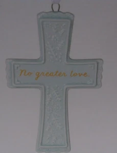Hallmark 2022 Ornamento No Greater Love - Cruz de porcelana - Nuevo - b12 - Imagen 1 de 5