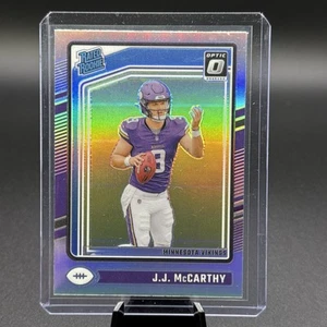 2024 Donruss Optic Football JJ MCCARTHY HOLO SILVER #235 Esordiente Classificato - Foto 1 di 2
