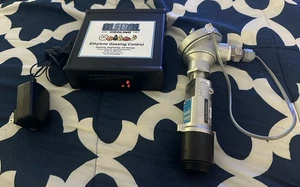 Detcon DM-100 Global Cooling Inc. Detector de etileno y controlador control de gasificación - Imagen 1 de 6