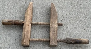 MORSETTO MORSETTO legno antico utensile legno lavorazione legno vedi descrizione - Foto 1 di 15