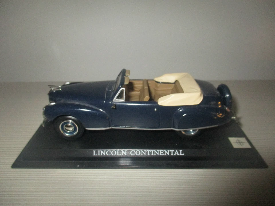 LINCOLN CONTINENTAL DEL PRADO SCALA 1:43 - Immagine 1 di 1