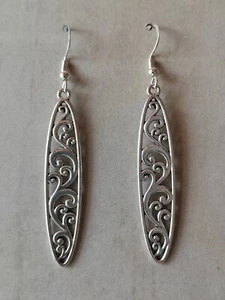 Retro Vintage Style, Filigree Oval Dangle Drop Earrings Silver Plated Ear Hooks - Picture 1 of 4