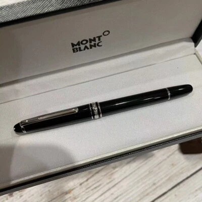 MONTBLANC New Meisterstuck 163 Black and PLATINUM Rollerball Pen Germany - Authentic