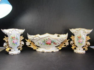 VTG Portuguese Ceramic Ornate Console Bowl W/ 2 Matching Vases Vista Allegra Set - Picture 1 of 11