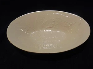  Lenox Ivory/Cream "Nature's Impressions" Oval Bowl - USA - Picture 1 of 5