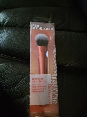 Cepillo de rubor Maybelline SunKisser Foto 1 de 2