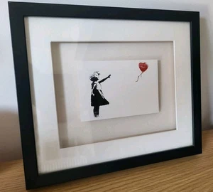 Banksy BANKSY GIRL WITH RED HEART BALLOON Graffiti framed STREET ART WALL 1080 - Picture 1 of 3