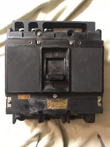 AB WESTINGHOUSE CIRCUIT BREAKER DE-ION 70A 3 POLE 600VAC Flaw Style 6834967-C - Picture 1 of 12