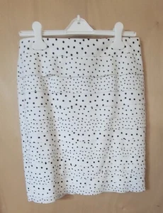 White House Black Market Women's White Polka Dot Skirt Size 6 - Picture 1 of 3