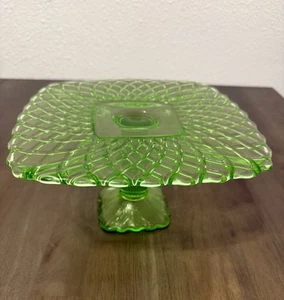 MCM LE Smith Green Glass Trellis Pedestal Cake Stand 11” Spring Kelly MINT! RARE - Picture 1 of 8