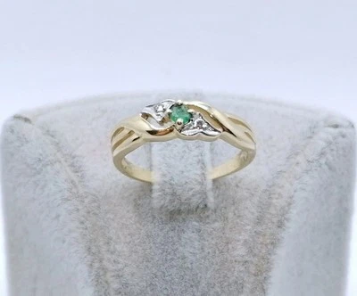 Ring 585er Gold mit Smaragd und Diamantsplitter - 14 Karat Goldring - Damenring  - Bild 1 von 4