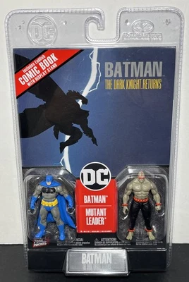 Cómic con figuras McFarlane's Toys Page Punchers Batman The Dark Knight Returns Foto 1 de 4