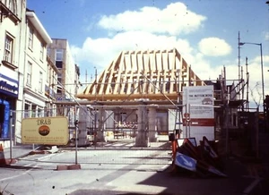 3 x Half Frame Colour Slides Rebuilding Chippenham Buttercross & Morrismen 1995 - Picture 1 of 3