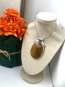 GORGEOUS VINTAGE 925 SOLID STERLING SILVER TIGERS EYE PENDANT 20" CHAIN NECKLACE - Picture 1 of 19