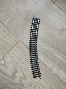 Märklin H0 Gebogenes Gleis (2231) - Bild 1 von 2