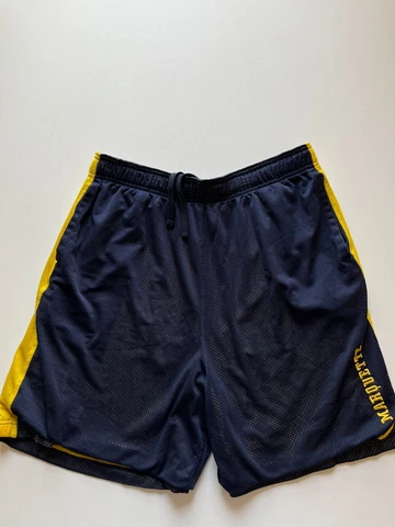 Nike Marquette Golden Eagles Shorts Mens Large Blue Dri-Fit Authentic NCAA Logo Cover