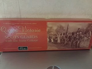 Britains Toy Soldier Queen Victoria Scots Guards Civilians Set 40207  - Bild 1 von 5