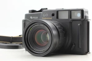 Count 010 [NEUWERTIG] Fuji Fujifilm GW690 III GW690III analoge Kleinbildkamera aus Japan - Bild 1 von 14