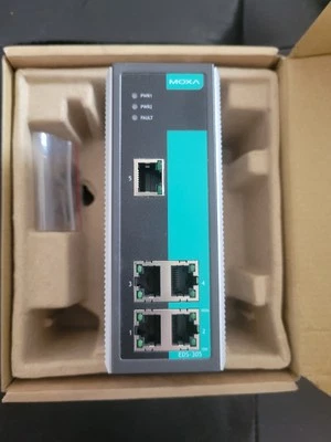 MOXA EDS-305 V2.3.0 Industrial Ethernet Switch (BRAND NEW IN BOX) - Image 1 of 4