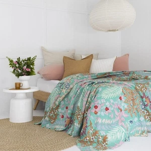 Tiro de edredón Isaac Indian Kantha - Manta hecha a mano - Imagen 1 de 3