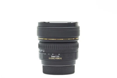 Sigma 8mm F3.5 DG Fisheye Lens Nikon F DSLR Weitwinkel 180 Grad FX Objektiv - Bild 1 von 4