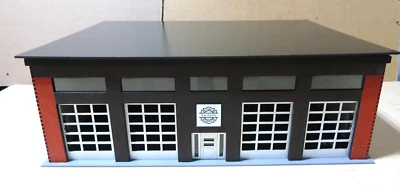 Estación de bomberos personalizada 2-1:64 acabada como se muestra todo el modelo mecanizado de madera (E) Foto 1 de 4