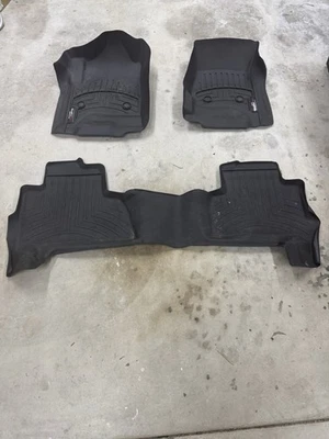 Usado WeatherTech FloorLiner para 2015-2020 Chevrolet Tahoe - 1ª e 2ª fileiras, preto - Imagem 1 de 4