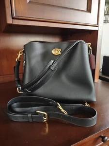 COACH Willow 12" Bucket Shoulder Bag In Colorblock Black Pebble Leather C2621 - Picture 1 of 10