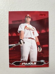 2024 Topps Stadium Club Albert Pujols Red Foil Parallel SP St Louis Cardinals quasi nuovo - Foto 1 di 2