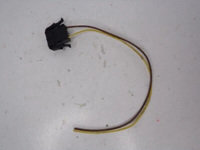 02-04 MERCEDES-BENZ CLK 320 MALETERO LUZ TRASERA INTERIOR LÁMPARA ENCHUFE NEGRO 2 CABLES K4034 Foto 1 de 3