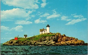 Postcard York Beach Maine Nubble Lighthouse Cape Neddick Vintage Unposted - Bild 1 von 2