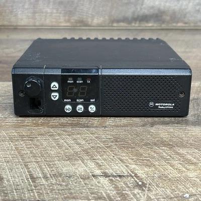 Motorola Radius GM300 Radio M43GMC20D2AA-Tested-Working - Image 1 of 4