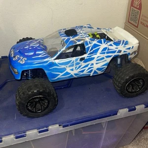 HPI Racing Nitro MT Truck Chasis +wheels+body Shell. For Parts Or Fixing - Picture 1 of 24