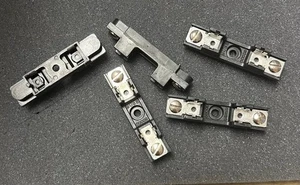 COOPER BK/S-8202-1X Fuse Block 20A 300V 1 Pole Chassis Mount Qty.5 - Picture 1 of 1