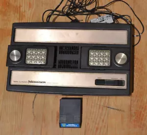Console Intellivision Mattel Version Française + NASL SOCCER - Foto 1 di 5