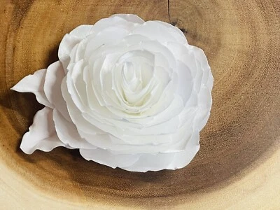 Peine de pelo de metal lateral hecho a mano 4" flor blanco novia formal pasador francés Foto 1 de 4