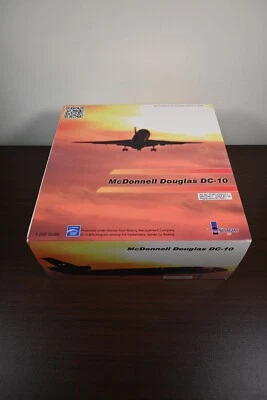 Vuelo 1:200 McDonnell Douglas DC-10 Fuerza Aérea de los Estados Unidos N110KC Foto 1 de 4