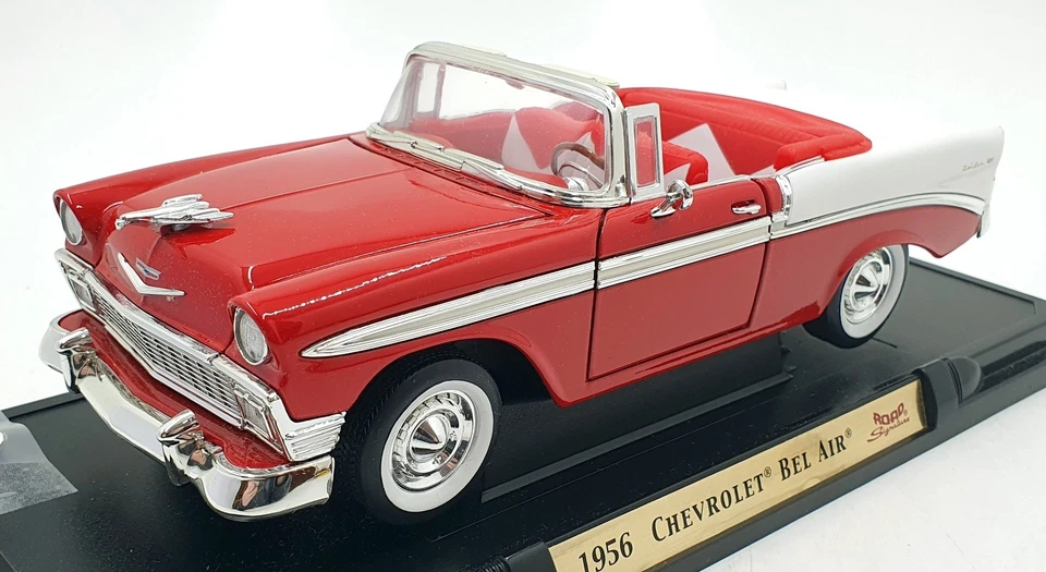 Литой под давлением Chevrolet Bel Air 92128 - 1956 Road Signature масштаб 1:18 - красный/белый - Изображение 1 из 4