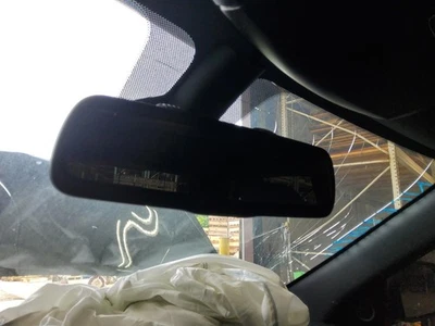 Used Front Center Interior Rear View Mirror fits: 2015 Jeep Grand cherokee manua - Image 1 of 4